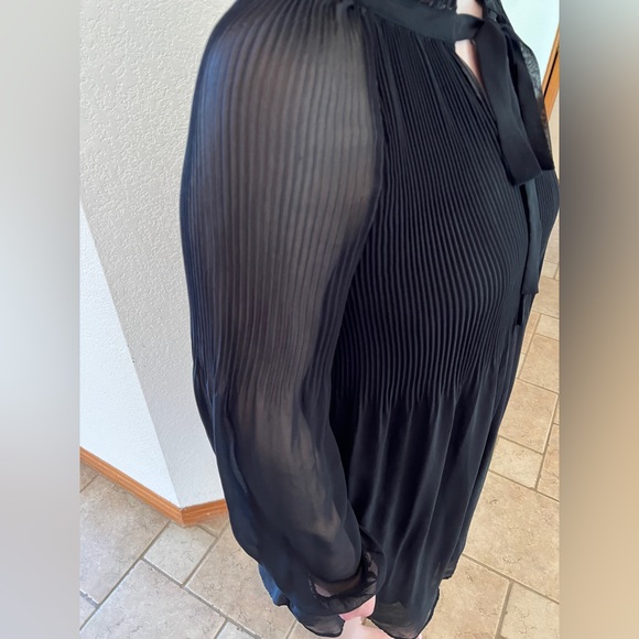Signature Studio Black Pleated Keyhole Tie collar Long Sleeve Dress Size Medium - Picture 5 of 11
